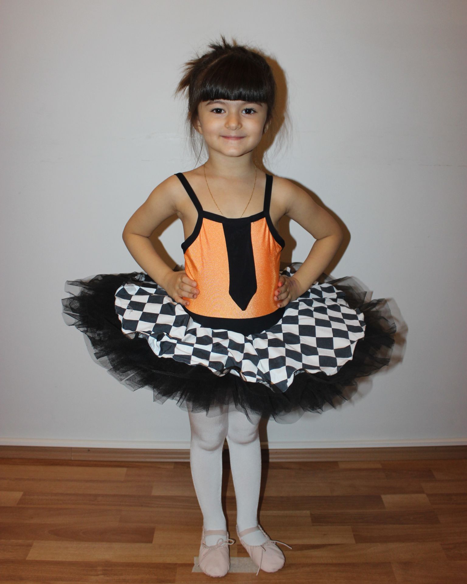 AYCE KOSTÜM - DAMALI KRAVATLI TURUNCU TÜTÜ - T18