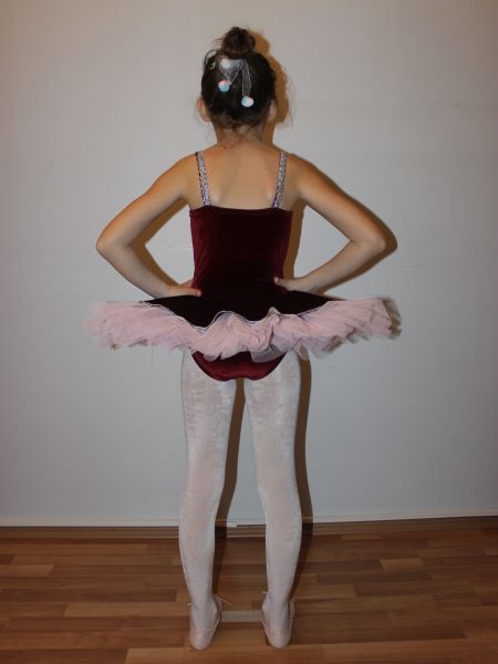 AYCE KOSTÜM - ÇİÇEKLİ BORDO KADİFE TÜTÜ - T39