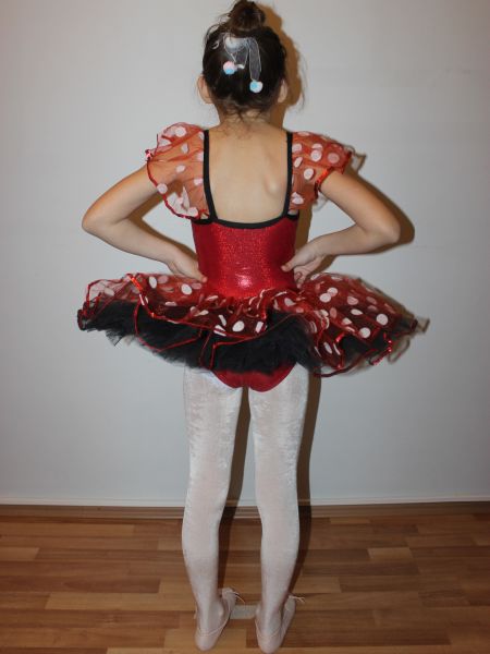 AYCE KOSTÜM - BEYAZ BENEKLİ KIRMIZI SİYAH TÜTÜ - T45